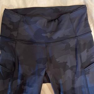 Fast and Free lululemon 23”